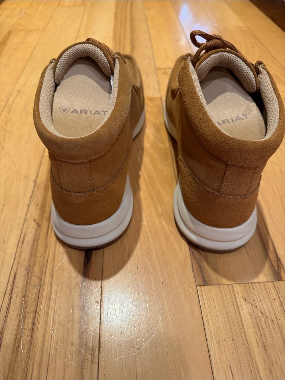Ariat casual suede